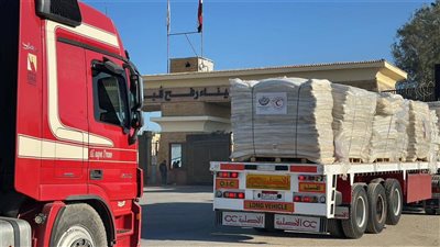 الهلال الأحمر المصري يطلق أكبر قافلة لهذا الشتاء لدعم غزة.. 9,500 طن من المساعدات