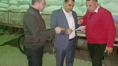 «الجيزة» توجه ضربات جديدة لمهربي الدقيق البلدي المدعم وتضبط 25 طنًا 