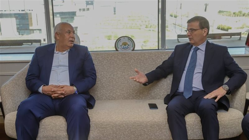 وزير الزراعة ومحافظ الوادي الجديد 