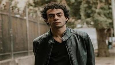 وزير الثقافة يهنئ أحمد أبو زيد على جائزة أفضل ممثل بمهرجان قرطاج المسرحي