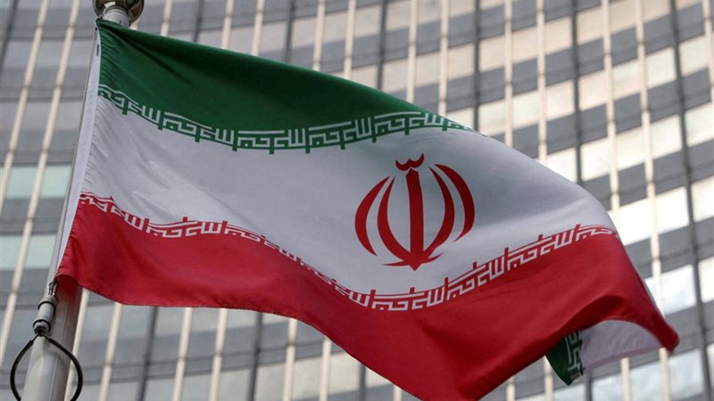إيران 