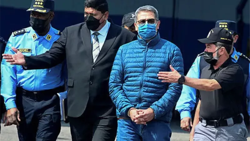 الرئيس الهندوراسي السابق خوان أورلاندو هيرنانديز 