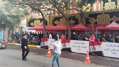  الأمن يكشف مؤامرة بالإسكندرية.. فيديو مزور يزعم تلقي اموالا مقابل التصويت بالأنتخابات