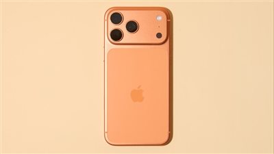 آيفون 17 Pro البرتقالي يتحول إلى وردي.. أبل تنفي وجود عيب تصنيع