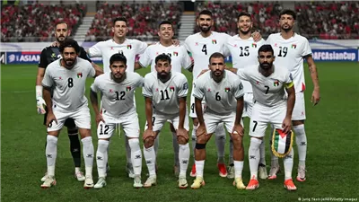 التشكيل الرسمي لمباراة فلسطين وسوريا الحاسمة في كأس العرب 2025