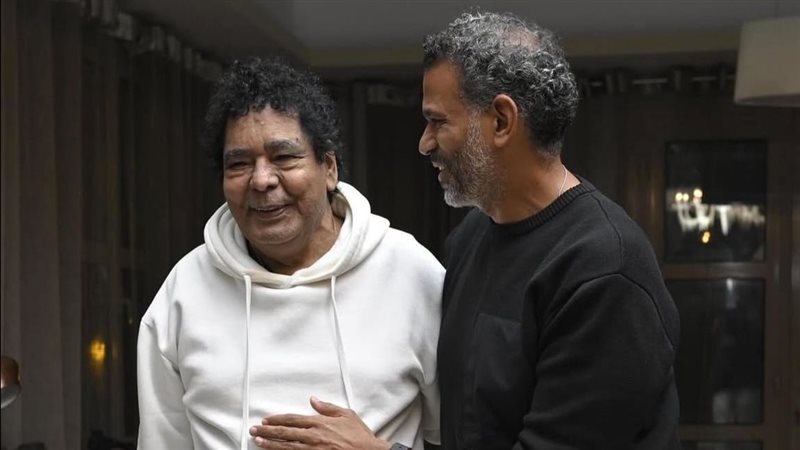 الملحن إيهاب عبد الواحد مع محمد منير