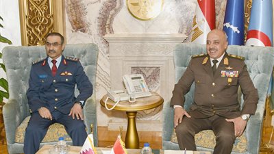 مباحثات عسكرية بين مصر وقطر وتوقيع محضر اجتماع لجنة التعاون المشترك