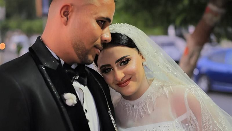 صورة حديثة للزوجين 