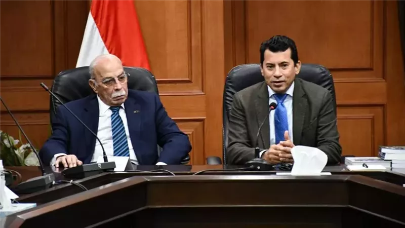 د.أشرف صبحي وكمال درويش