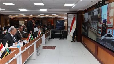 السكرتير العام بالجيزة يتابع التجهيزات لانتخابات مجلس النواب