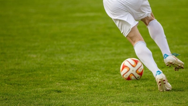 لاعب كرة - أرشيفية