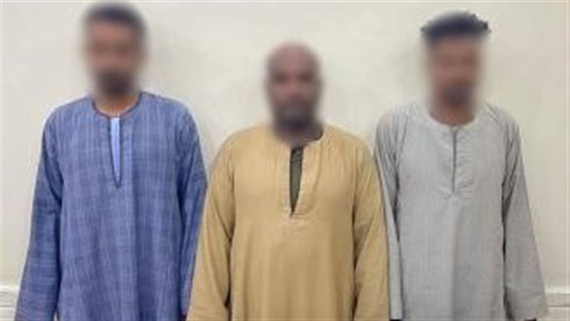 المتهمين 