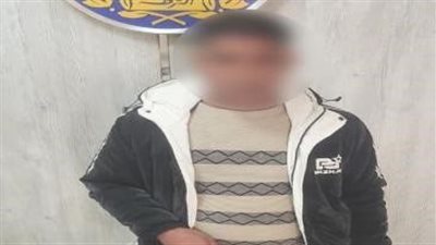 كروت دعائية لتوجيه الناخبين بالطالبية بحوزة شخص و الأمن يضبطه 
