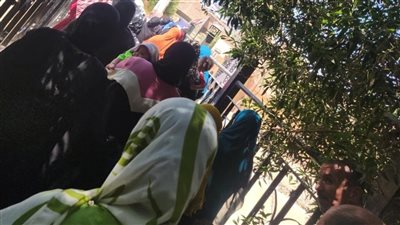 مشهد حضاري في أسيوط.. طوابير السيدات تتصدر لجان التصويت بمركز منفلوط