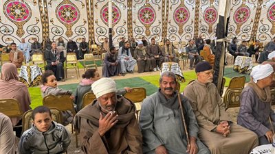 استمرار الإقبال بلجنة مدرسة منشأة برديس في سوهاج للتصويت في انتخابات مجلس النواب