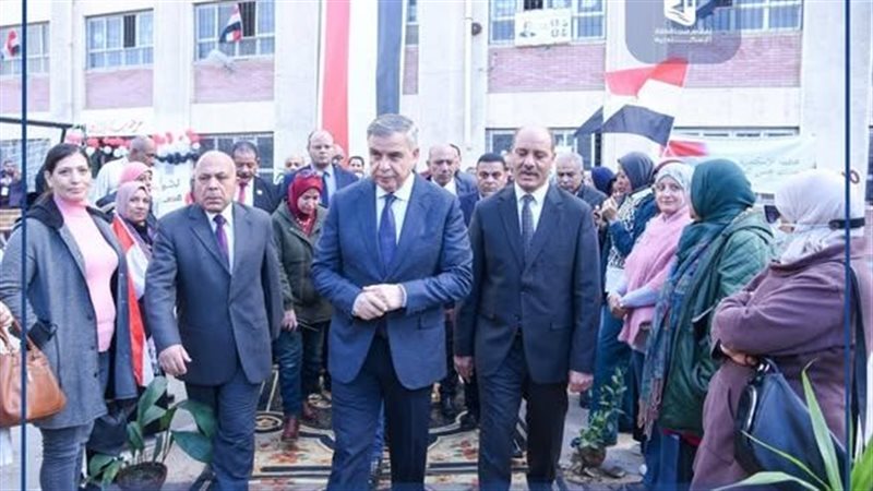 جانب من جولة محافظ الاسكندرية 