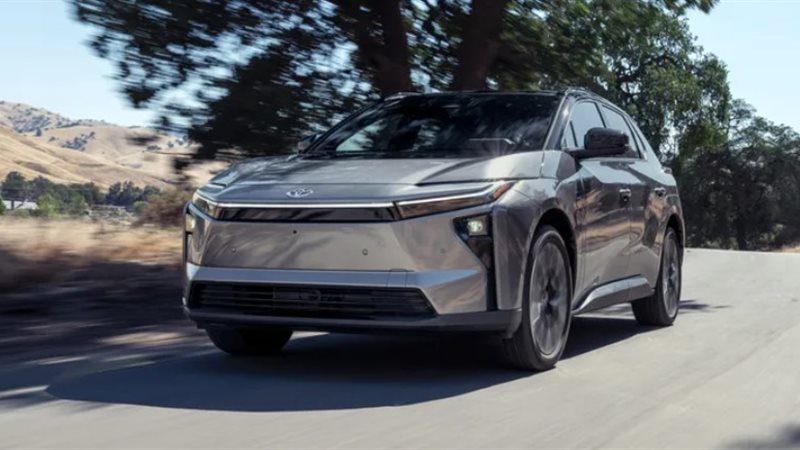 2026 تويوتا RAV4