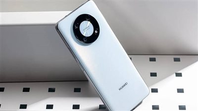 «هواوي» تحطم الأرقام.. سلسلة Mate 70 تتجاوز 10 ملايين جهاز