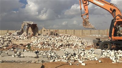 جهاز الشروق يواصل حملات إزالة المخالفات والتصدي للبناء العشوائي بمنطقة طيبة