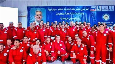 وزير البترول يتفقد حقل الوفرة بالكويت ويلتقي العاملين المصريين ويؤكد سلامتهم
