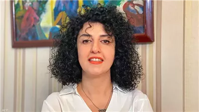 نرجس محمدي.. ناشطة إيرانية سجنها لم يمنعها من الفوز بجائزة نوبل للسلام 2023