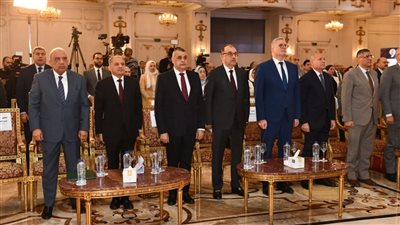 وزير الإنتاج الحربي يشارك بمؤتمر «مزيج  الطاقة.. فرص الاستثمار ومستقبل التنمية»