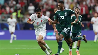 تعادل سلبي يحسم الشوط الأول بين السعودية والأردن في نصف نهائي كأس العرب 2025