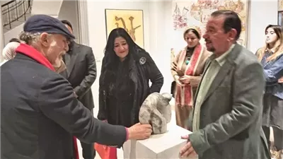  شاليمار شربتلي تسترجع محطات مؤثرة من بداياتها الفنية في معرض تكريمي لعبد الحليم رضوي