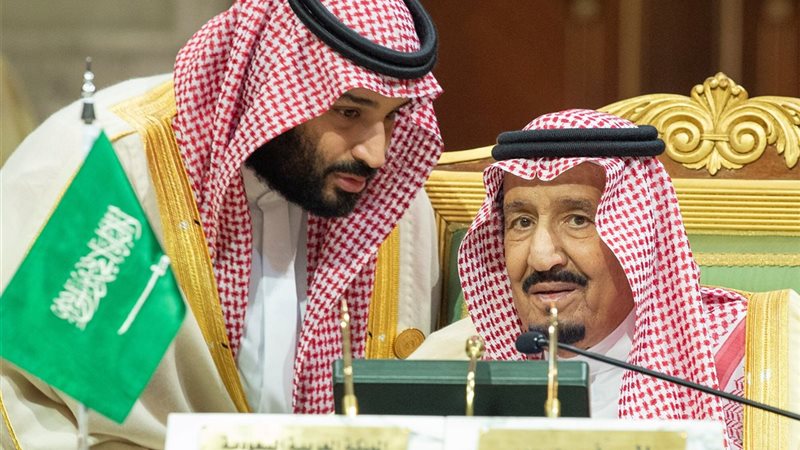 العاهل السعودي الملك سلمان بن عبدالعزيز وولي العهد 