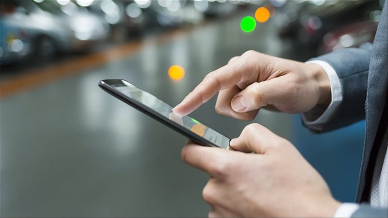 مستخدمي خدمات الاتصالات