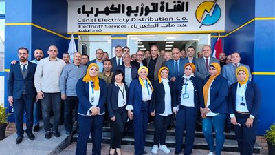 وزير الكهرباء يتفقد مراكز خدمة العملاء ومشروعات تطوير شبكات التوزيع بشرم الشيخ