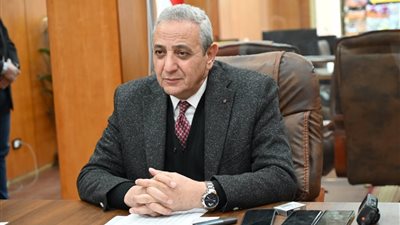 منذ فتح اللجان.. محافظ الغربية يتابع إعادة انتخابات النواب من مركز السيطرة