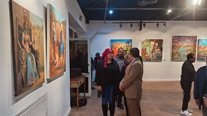 معرض 