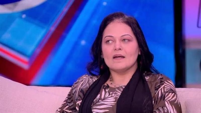 نيفين مندور