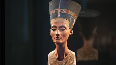 نفرتيتي.. لغز 