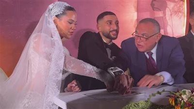 زفاف نجل حنان ترك يشعل الجدل.. فأين كانت والدته؟