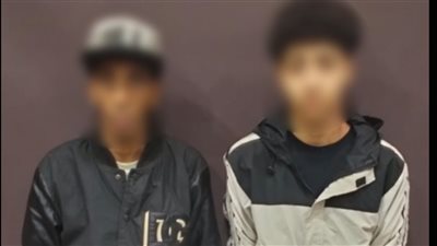  «السوشيال ميديا فضحتهم».. سقوط عاطل وطالب بحوزتهما مخدر الحشيش في المعصرة