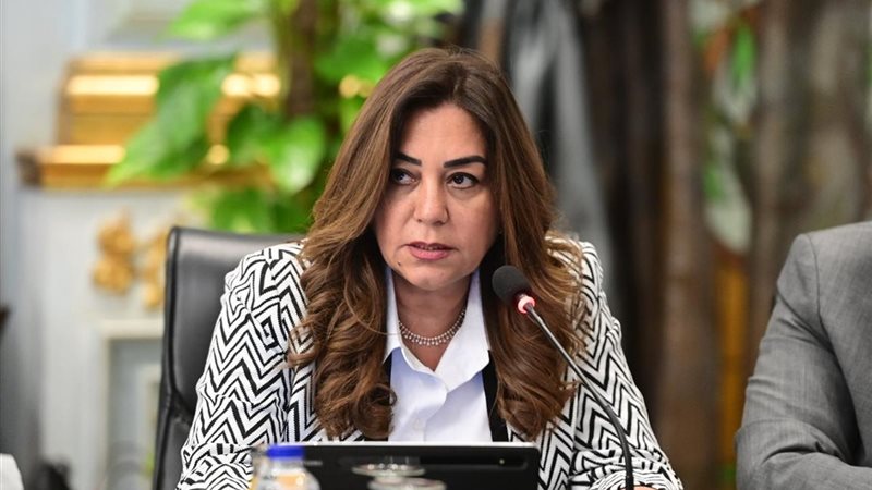 وزيرة التنمية المحلية 