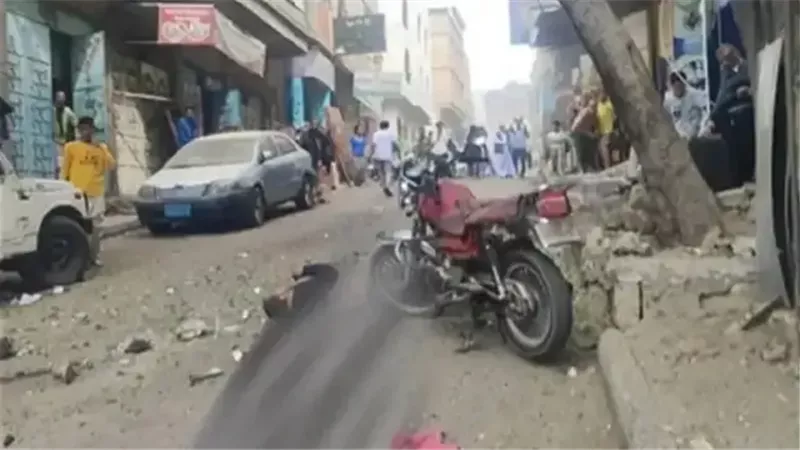 تفجير بمقر التجمع اليمني للإصلاح في تعز
