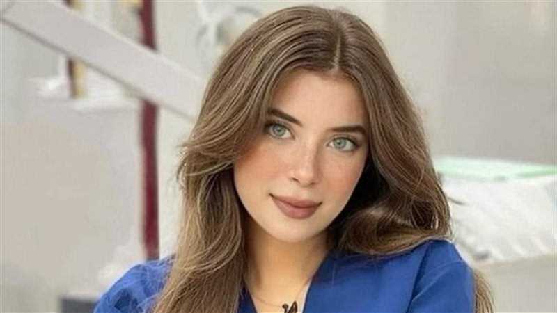 الفنانة إيريني يسري