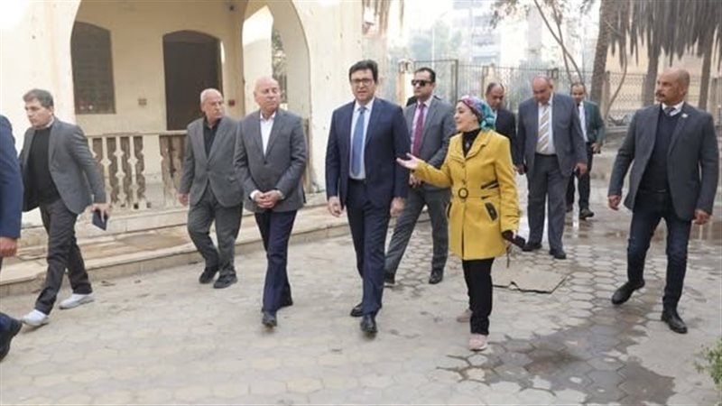 جانب من الزيارة 