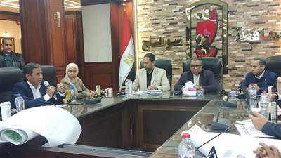 جلسة تحضيرية لبرنامج الاتحاد الأوروبي لدعم التنمية الريفية بسوهاج 