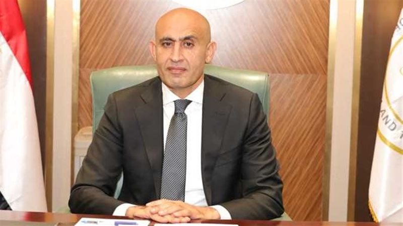 محمد عبد اللطيف، وزير التربية والتعليم 
