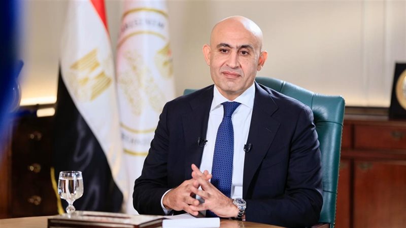 محمد عبد اللطيف، وزير التربية والتعليم 