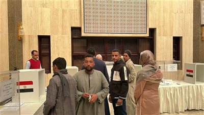 انتظام التصويت في اليوم الثاني من جولة الإعادة لانتخابات مجلس النواب للمصريين بالخارج