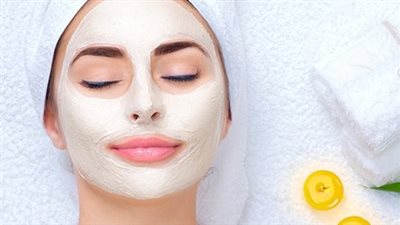 استعدي للعيد … 3 ماسكات لترطيب البشرة وتحسين مظهرها 