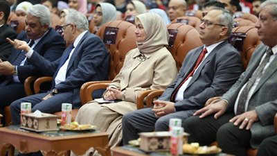 مستشار شيخ الأزهر للوافدين: نُخرّج أطباء يحملون ضميرًا قبل شهادة الطب