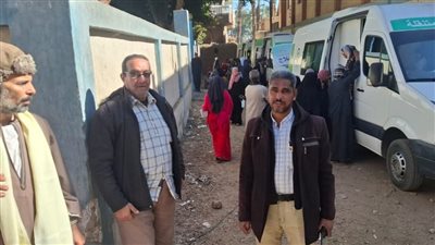 استمرار تنظيم القوافل الطبية المجانية لتقديم الخدمات الصحية بقرى أسيوط