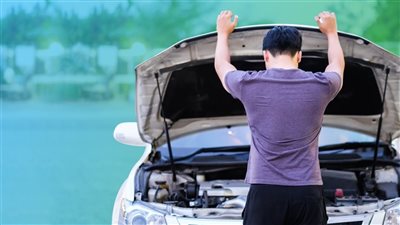 تقطيع السيارة أثناء الوقوف: الأسباب الشائعة والحلول الفعّالة لصيانة المحرك
