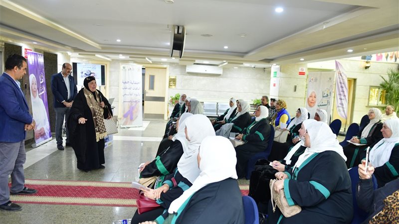 جانب من الزيارة 